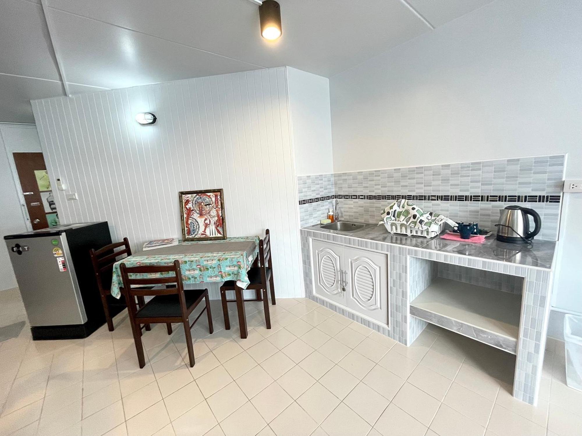 Lively Popular C3-C9 Impact Appartement Nonthaburi Buitenkant foto